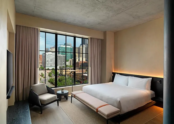 Nobu Hotel 5*