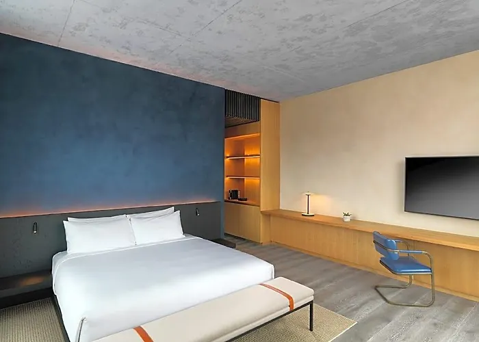 Nobu Hotel 5*